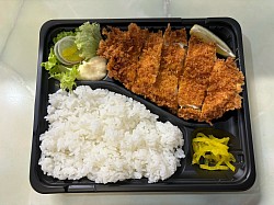 チキンカツ弁当